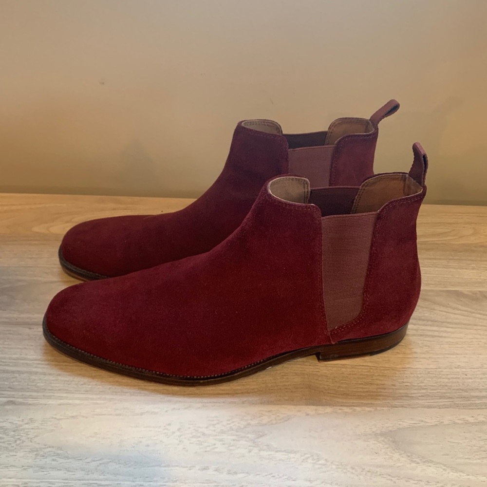 Aldo burgundy Chelsea boot